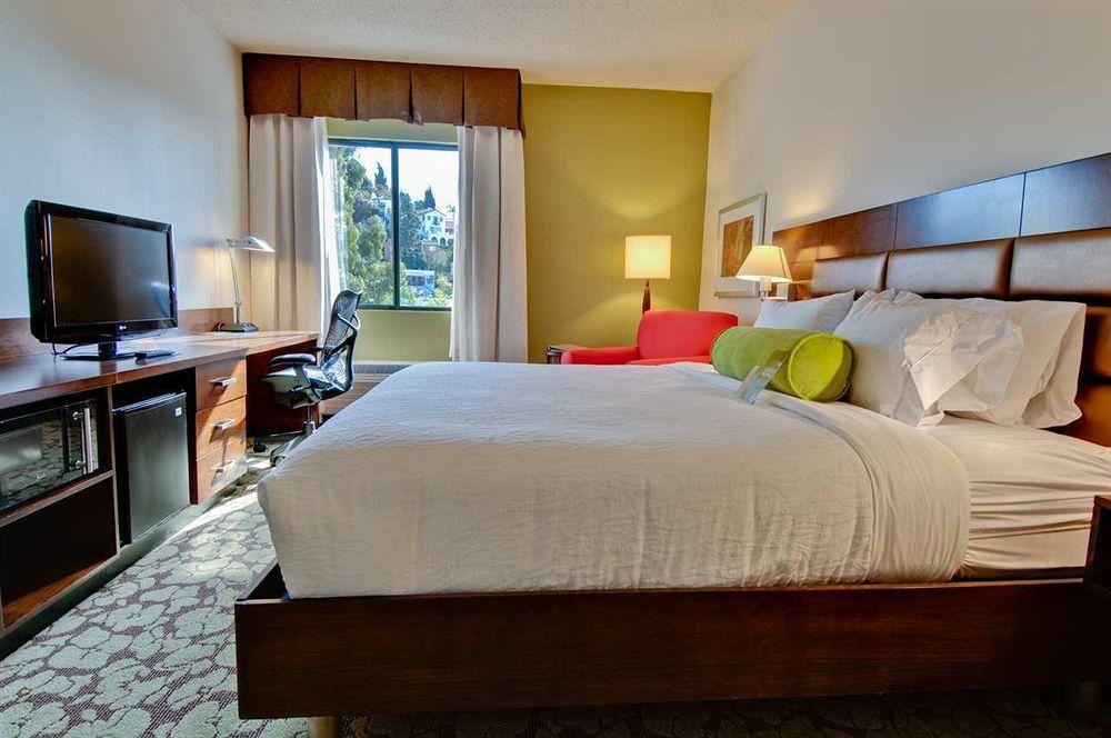 Hilton Garden Inn Los Angeles / Hollywood Kültér fotó