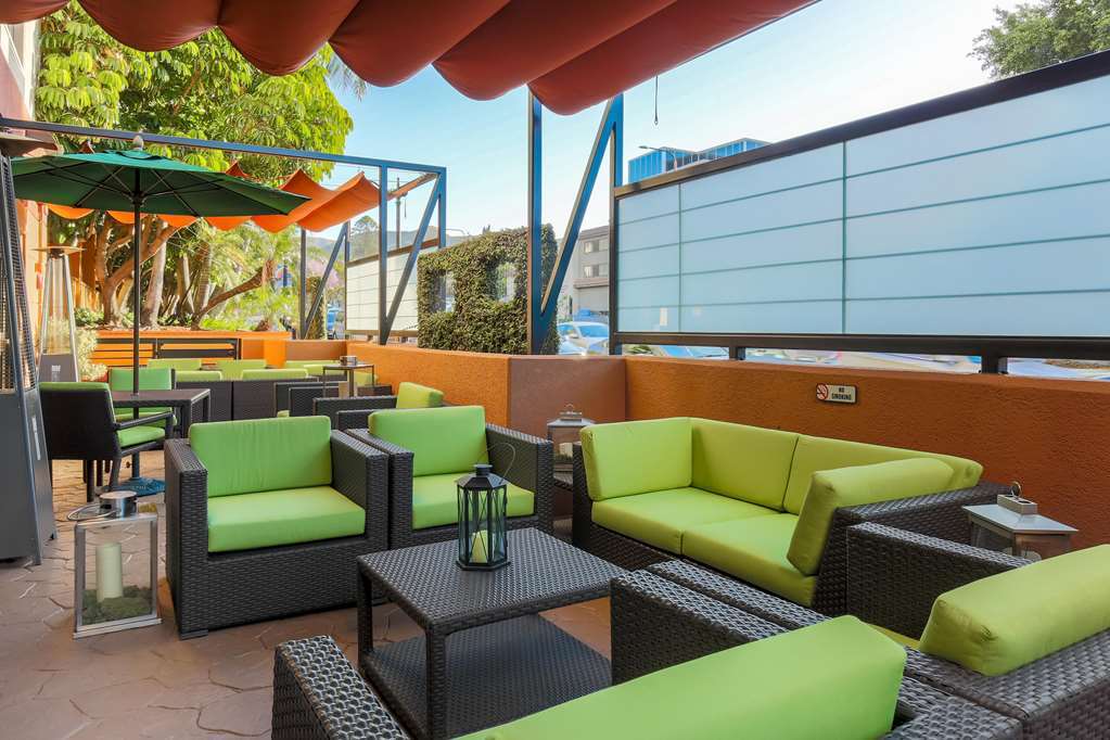 Hilton Garden Inn Los Angeles / Hollywood Kültér fotó